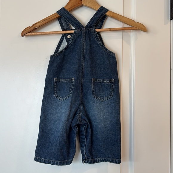 2005 Baby Old Navy Overalls - 6-12 Months with truck stitching on front - Picture 6 of 12
